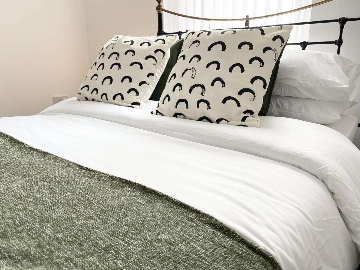 Apartment 89 St John's Road Terrace House *